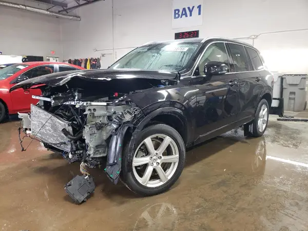 YV4102CK7M1695703 2021 VOLVO XC90 - Image 1