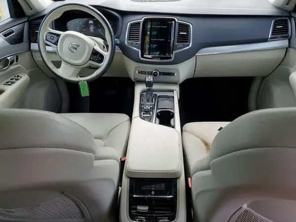 YV4102CK8M1680563 2021 VOLVO XC90 - Image 8