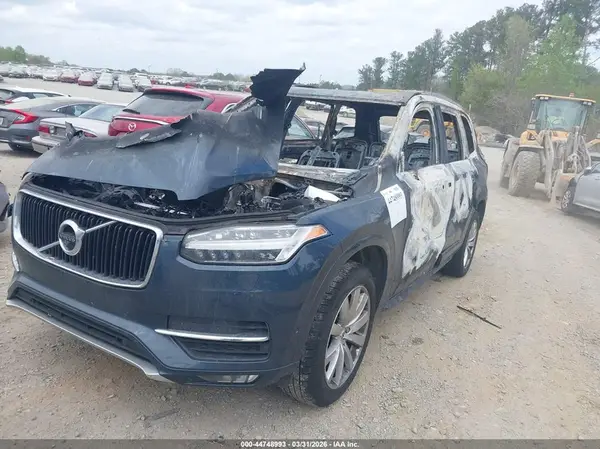 YV4102CK9J1348577 2018 VOLVO XC90 - Image 2