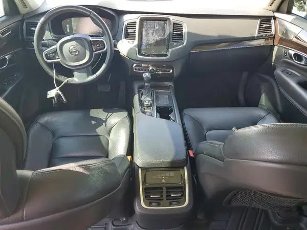 YV4102CKXK1447667 2019 VOLVO XC90 - Image 8