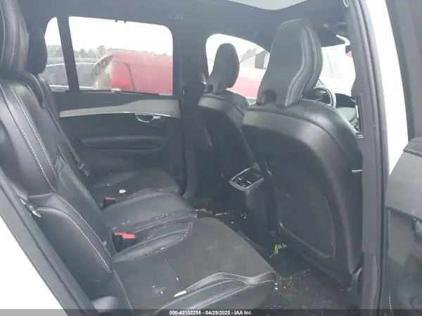 YV4102CM6K1509891 2019 VOLVO XC90 - Image 8