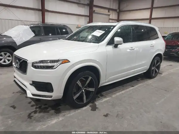 YV4102CMXK1509912 2019 VOLVO XC90 - Image 2