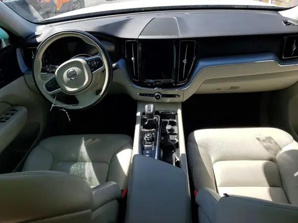 YV4102DK0L1488566 2020 VOLVO XC60 - Image 8