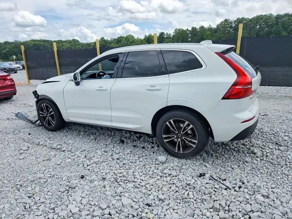 YV4102DK3L1602205 2020 VOLVO XC60 - Image 2