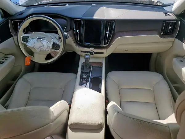 YV4102DK3M1675334 2021 VOLVO XC60 - Image 8