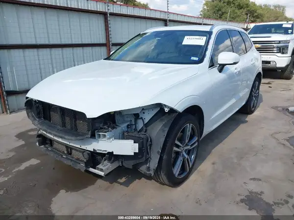 YV4102DK4L1559879 2020 VOLVO XC60 - Image 2