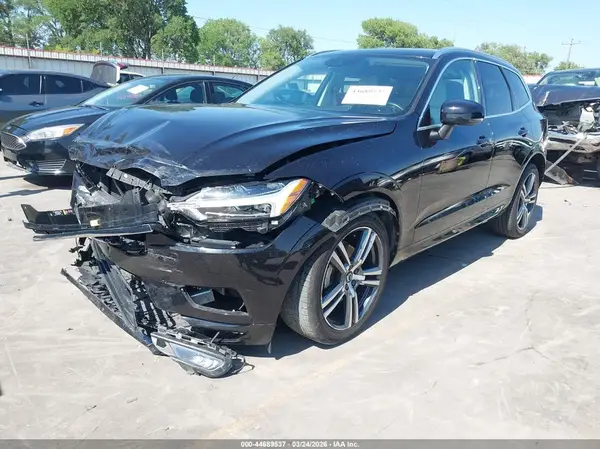 YV4102DK4M1690134 2021 VOLVO XC60 - Image 2