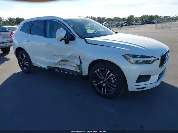 YV4102DK5L1602268 2020 VOLVO XC60 - Image 1