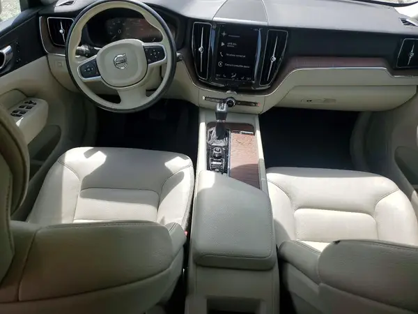 YV4102DK5M1684164 2021 VOLVO XC60 - Image 8