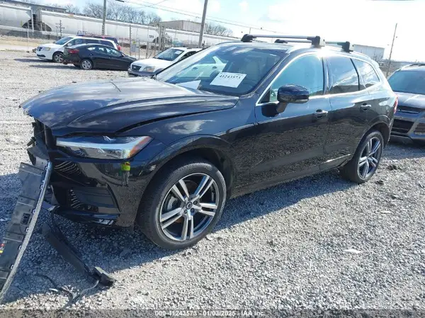 YV4102DK5M1787827 2021 VOLVO XC60 - Image 2