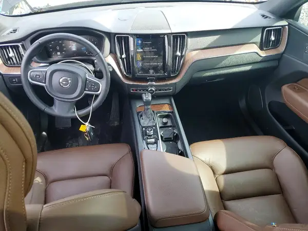YV4102DK6M1723599 2021 VOLVO XC60 - Image 8