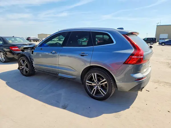 YV4102DK7L1429370 2020 VOLVO XC60 - Image 2