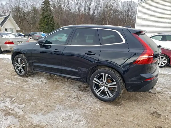 YV4102DK7M1835845 2021 VOLVO XC60 - Image 2