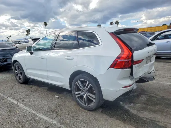 YV4102DK9M1685575 2021 VOLVO XC60 - Image 2