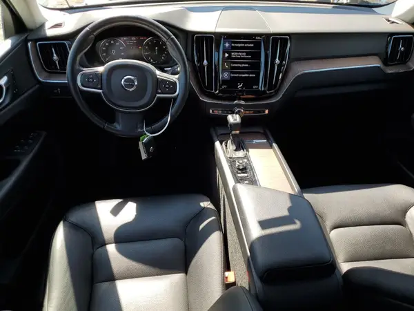 YV4102DK9M1863047 2021 VOLVO XC60 - Image 8