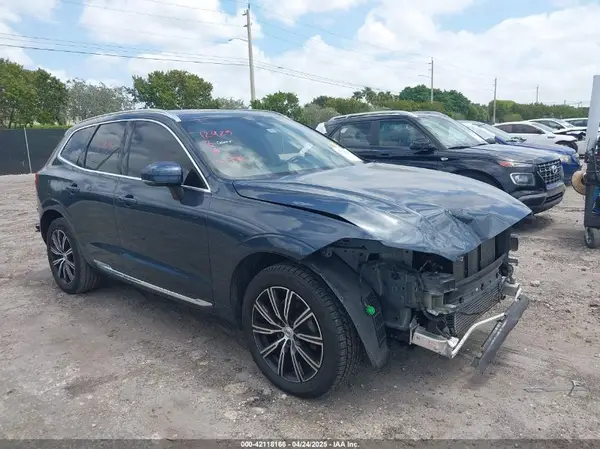 YV4102DL1L1477942 2020 VOLVO XC60 - Image 1