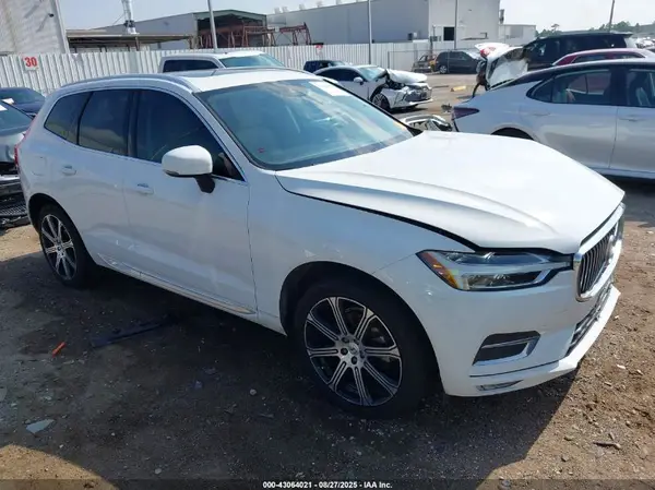 YV4102DL1L1554471 2020 VOLVO XC60 - Image 1