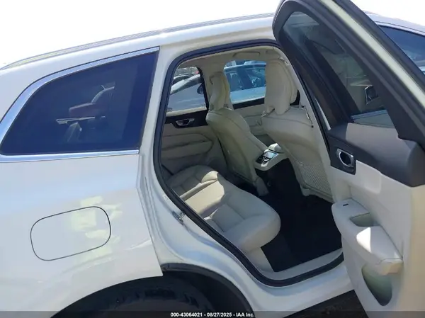 YV4102DL1L1554471 2020 VOLVO XC60 - Image 8