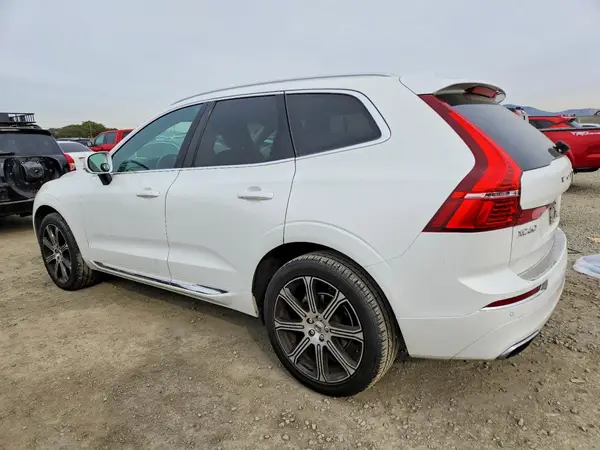 YV4102DL2L1565947 2020 VOLVO XC60 - Image 2