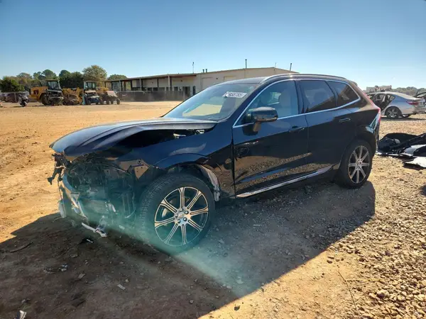 YV4102DL2M1823255 2021 VOLVO XC60 - Image 1