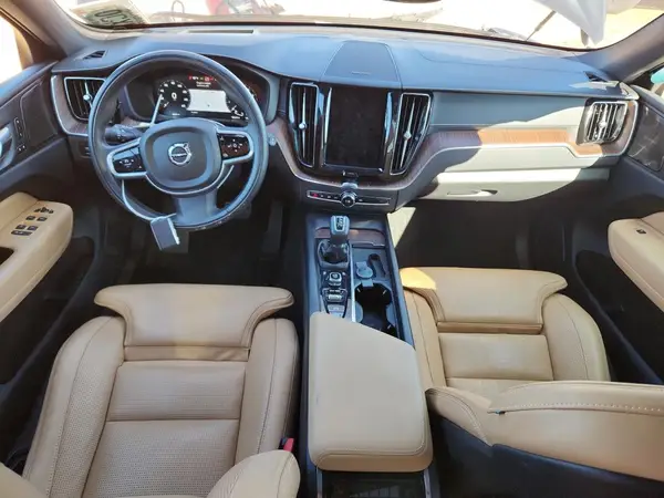 YV4102DL2M1823255 2021 VOLVO XC60 - Image 8