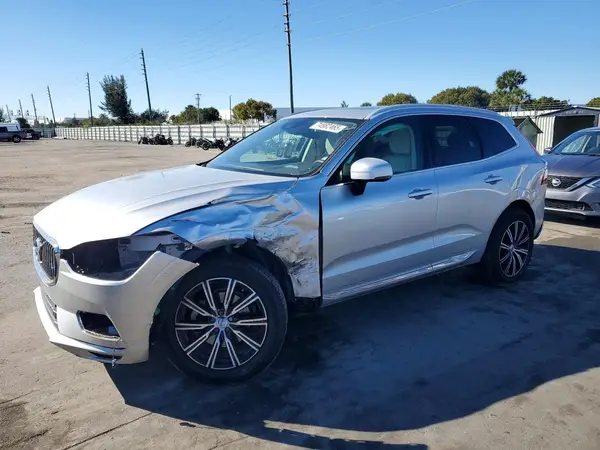 YV4102DL3M1790802 2021 VOLVO XC60 - Image 1
