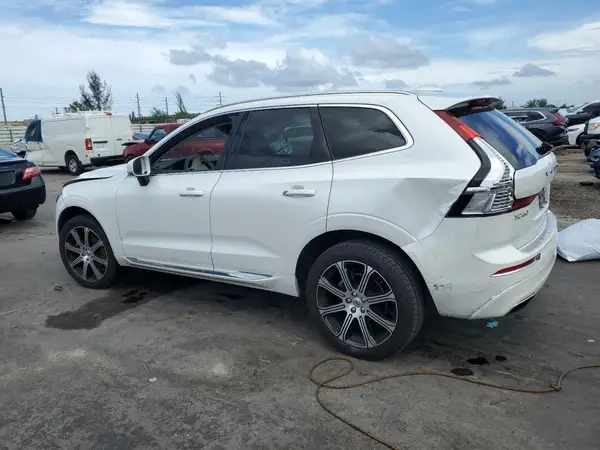YV4102DL3M1886333 2021 VOLVO XC60 - Image 2