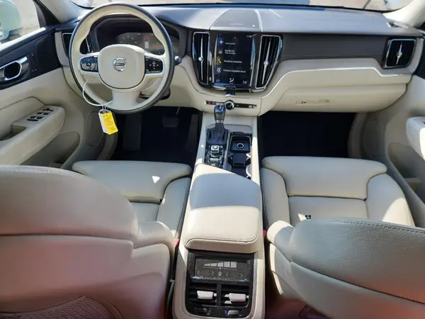 YV4102DL4L1459158 2020 VOLVO XC60 - Image 8