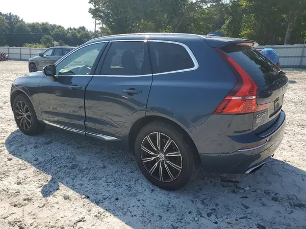YV4102DL7L1489691 2020 VOLVO XC60 - Image 2
