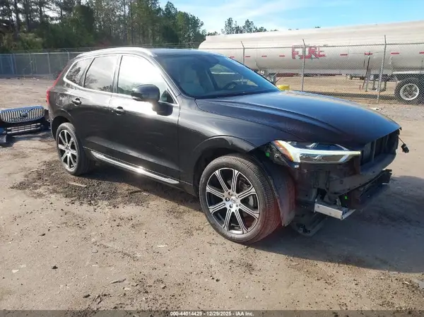 YV4102DL8L1436210 2020 VOLVO XC60 - Image 1