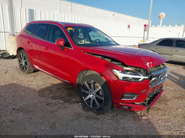 YV4102DL8L1512055 2020 VOLVO XC60 - Image 1