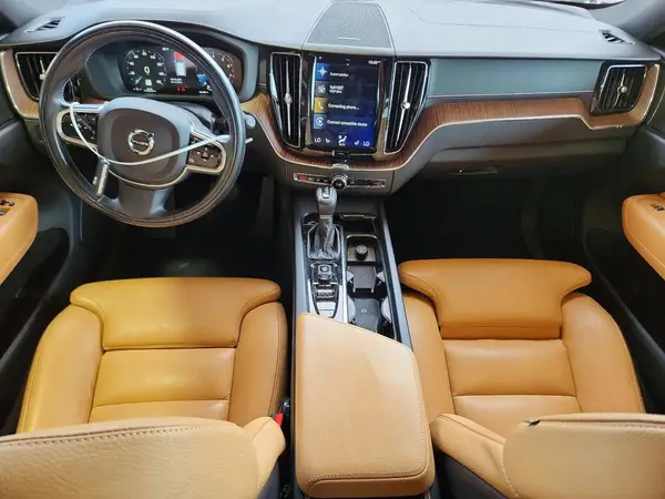 YV4102DL8L1559926 2020 VOLVO XC60 - Image 8