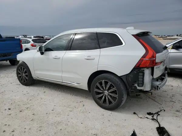 YV4102DL8M1676987 2021 VOLVO XC60 - Image 2