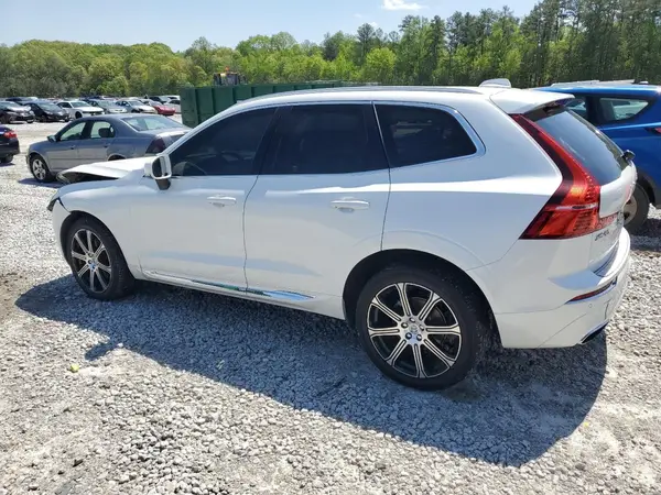 YV4102DL8M1688721 2021 VOLVO XC60 - Image 2