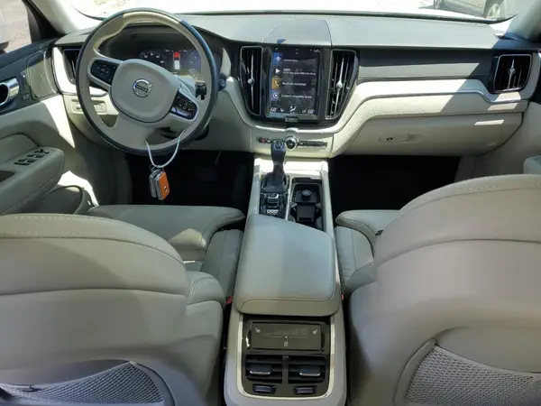 YV4102DL8M1688721 2021 VOLVO XC60 - Image 8