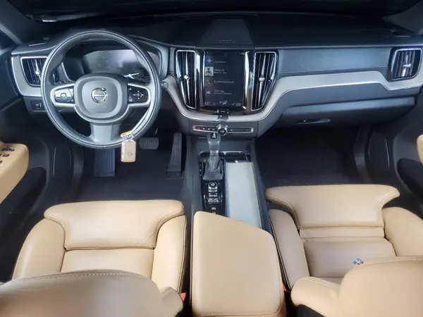 YV4102DL9L1611113 2020 VOLVO XC60 - Image 8