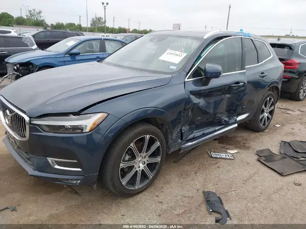 YV4102DL9M1809904 2021 VOLVO XC60 - Image 2