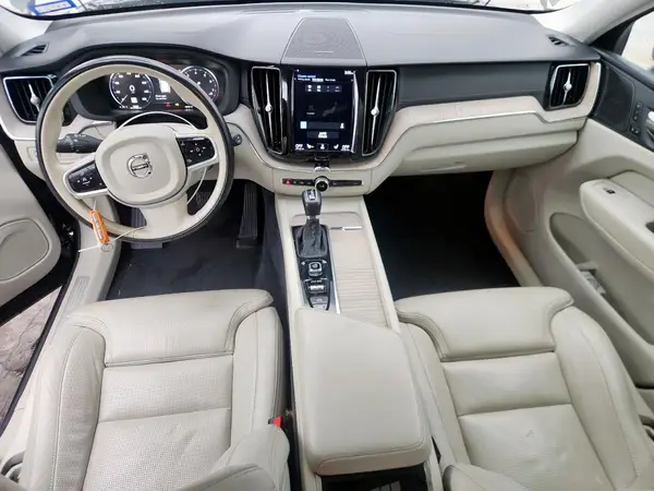 YV4102DL9M1825889 2021 VOLVO XC60 - Image 8