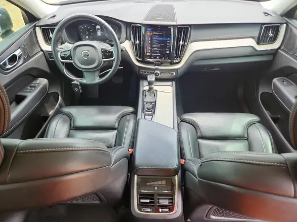 YV4102DLXM1681995 2021 VOLVO XC60 - Image 8