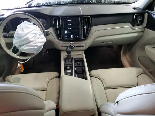 YV4102DLXM1737403 2021 VOLVO XC60 - Image 8