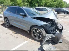YV4102DM1L1500452 2020 VOLVO XC60