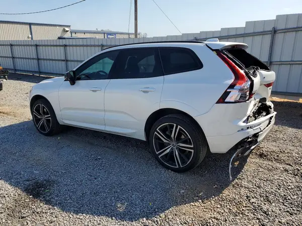 YV4102DM3M1804240 2021 VOLVO XC60 - Image 2