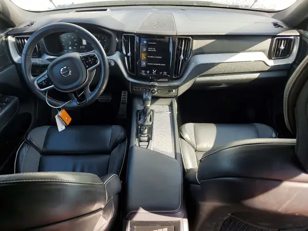 YV4102DM3M1804240 2021 VOLVO XC60 - Image 8