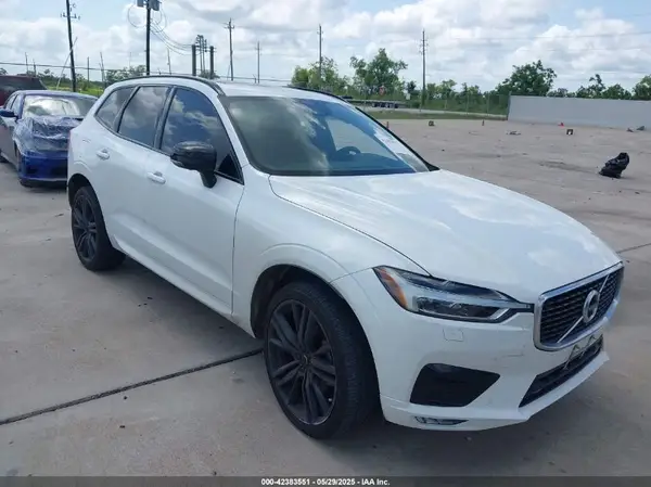 YV4102DM6L1517568 2020 VOLVO XC60 - Image 1