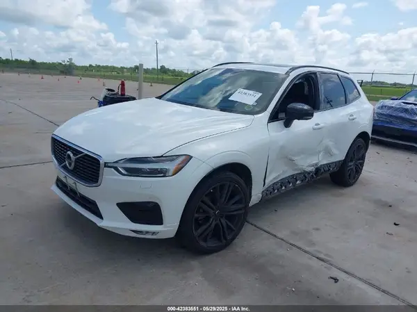 YV4102DM6L1517568 2020 VOLVO XC60 - Image 2