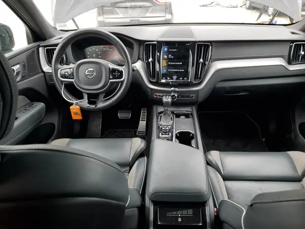 YV4102DM9M1835461 2021 VOLVO XC60 - Image 8