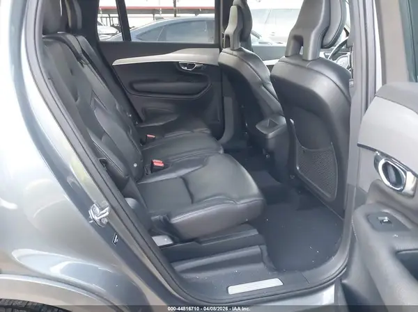 YV4102KK2G1063813 2016 VOLVO XC90 - Image 8