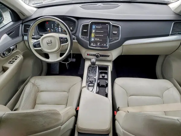 YV4102KK2H1106029 2017 VOLVO XC90 - Image 8