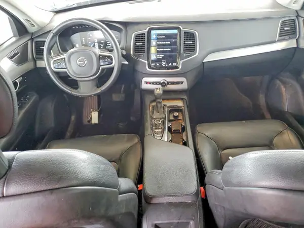 YV4102KK2H1116205 2017 VOLVO XC90 - Image 8