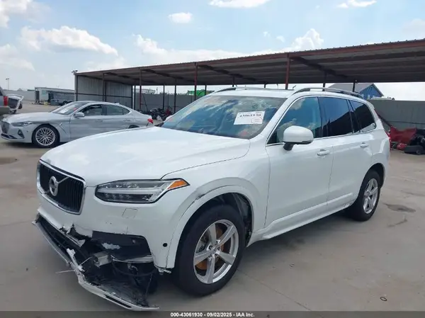 YV4102KK2H1121663 2017 VOLVO XC90 - Image 2